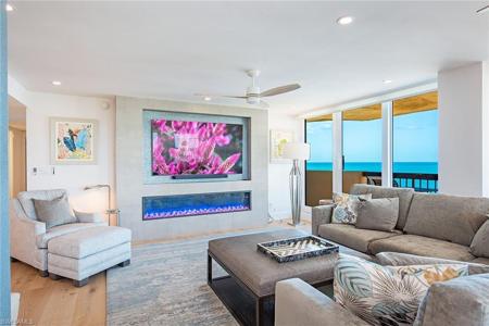 4001 Gulf Shore BLVD N
