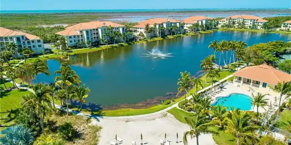 20061 Sanibel View CIR