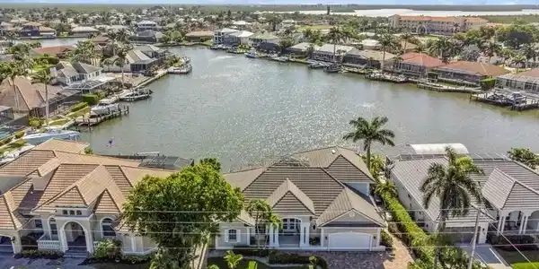 61 N Barfield DR