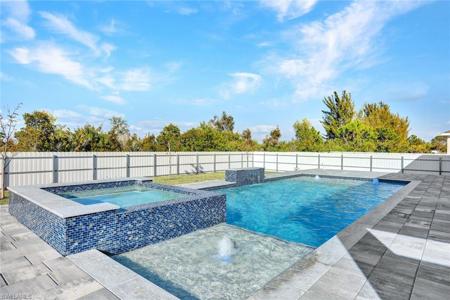 2917 NW 27th ST