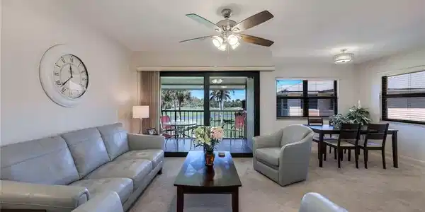 1526 Mainsail DR