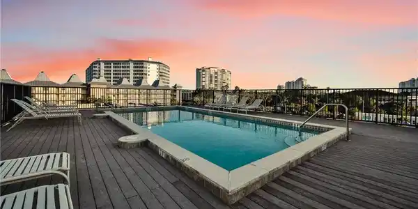 260 Southbay DR