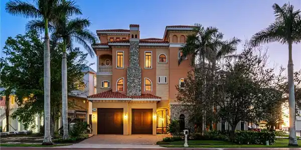 209 Barefoot Beach BLVD