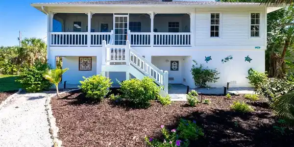 450 Leather Fern PL