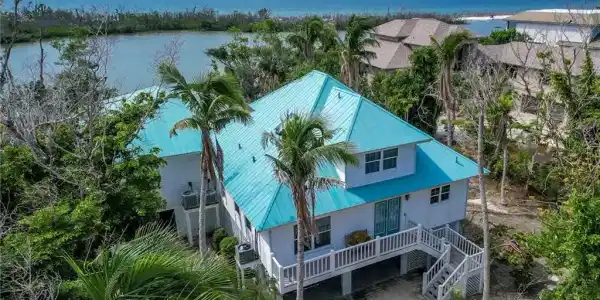 6003 Clam Bayou LN