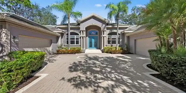 27821 Riverwalk WAY