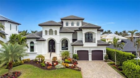 279 Heron AVE