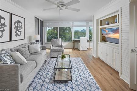 5555 Heron Point DR