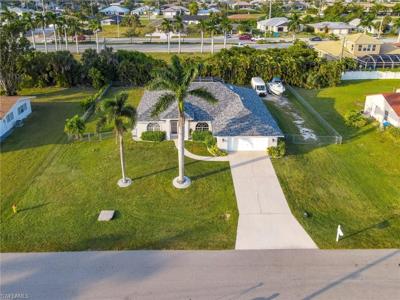 227 SW 48th TER