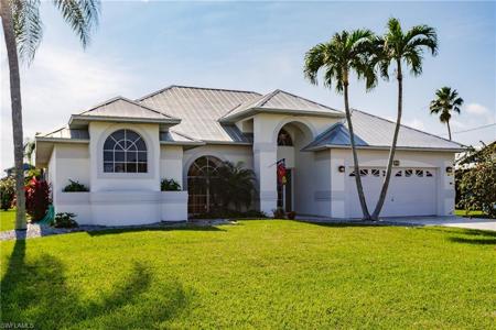 620 SW 51st TER