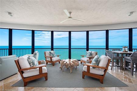 8665 Bay Colony DR