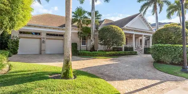 364 Cromwell CT