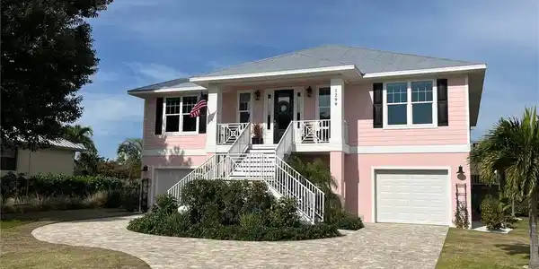 1299 Par View DR