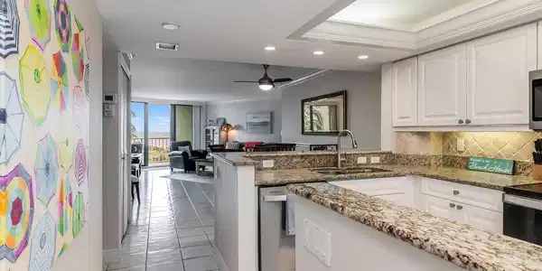 260 Seaview CT