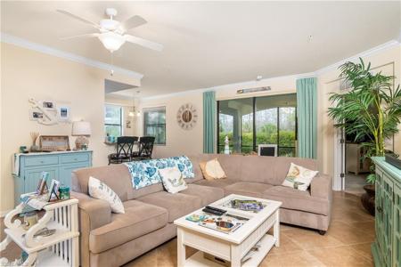 9492 Casoria CT