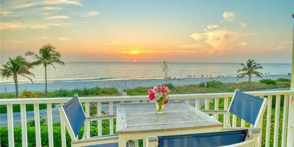 15553 Captiva DR