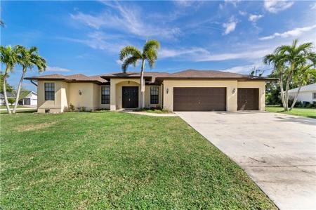 705 SE 20th PL