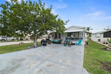 3212 Becky LN
