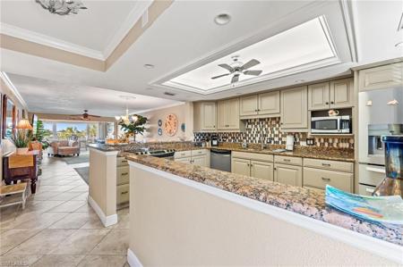 4309 Mariner WAY