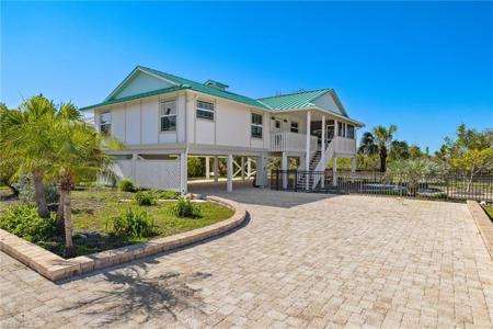657 Rabbit RD