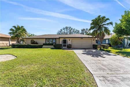 234 SW 38th ST