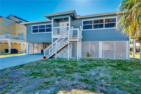138 Gulf Island DR