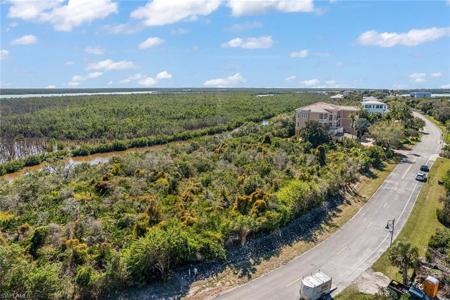 1060 Blue Hill Creek DR