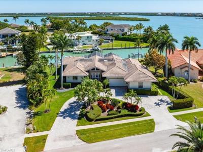 971 Scott DR