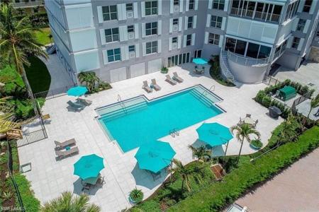 2777 Gulf Shore BLVD N