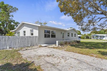 853 Java Plum AVE