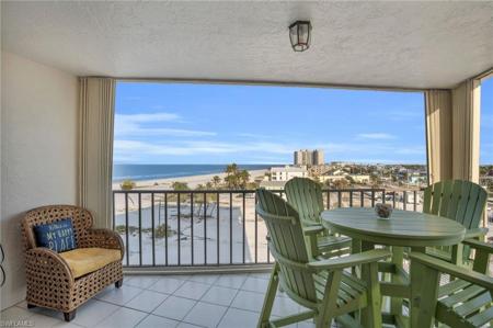 2532 Estero BLVD