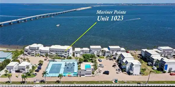 760 Sextant DR