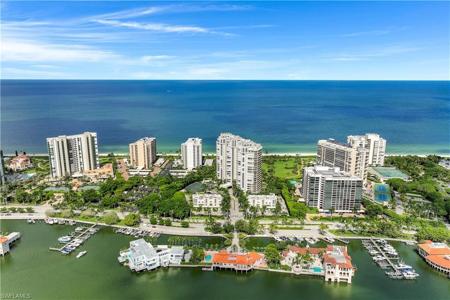 4021 Gulf Shore BLVD N