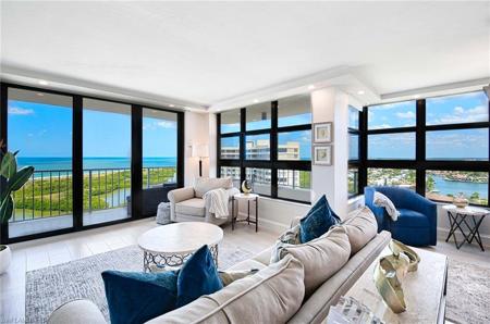 320 Seaview CT