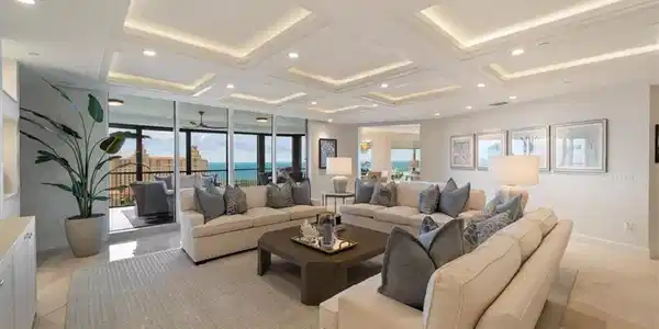 8787 Bay Colony DR