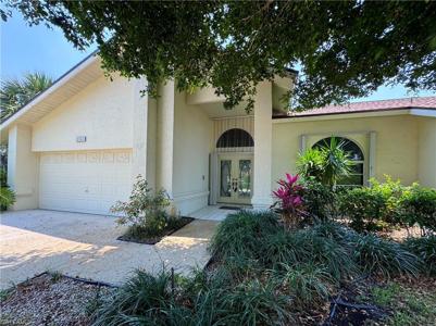 22673 ISLAND LAKES DR