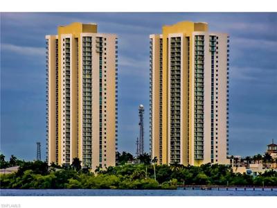 3000 Oasis Grand BLVD