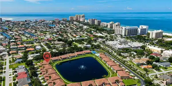 570 Club Marco CIR