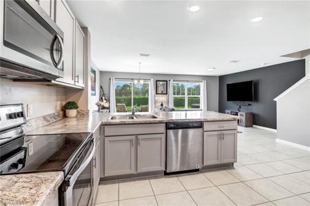 6390 Brant Bay BLVD