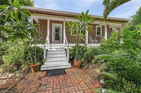 13647 Robert RD