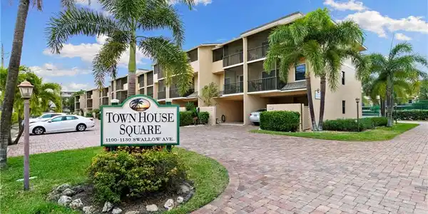 1103 S Collier BLVD