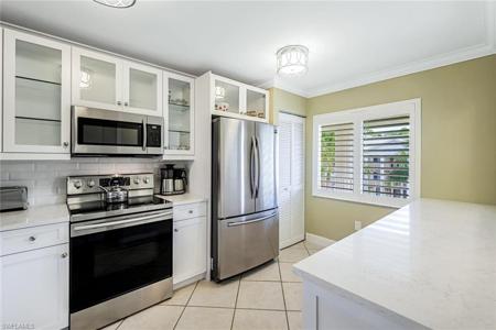 3011 Sandpiper Bay CIR