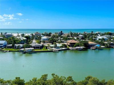 4192 Bay Beach LN
