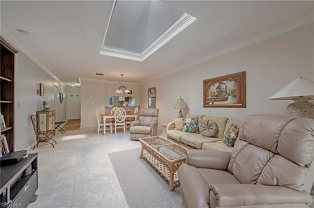 5259 Treetops DR