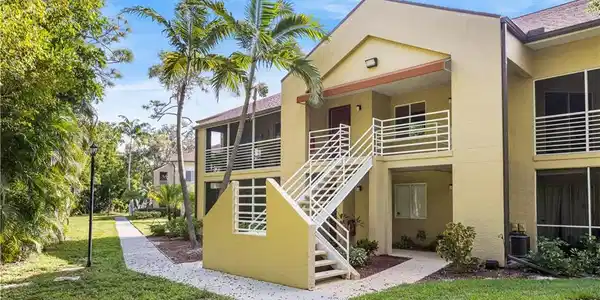 3170 Seasons WAY
