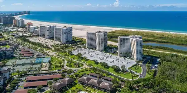 440 Seaview CT