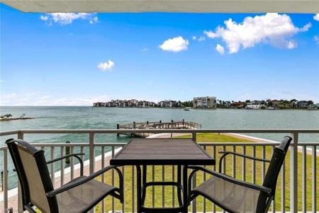 1204 Edington PL
