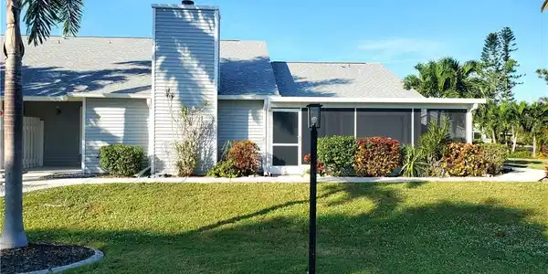6250 Timberwood CIR