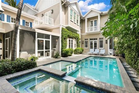 956 6th ST S