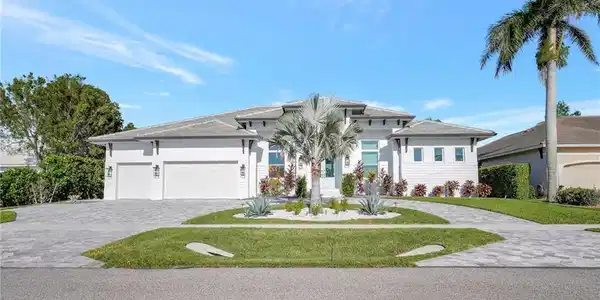 391 Wales CT